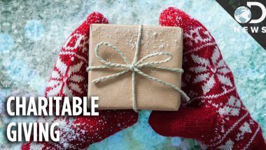 Why We Feel A ‘Warm Glow’ When Donating To Charity